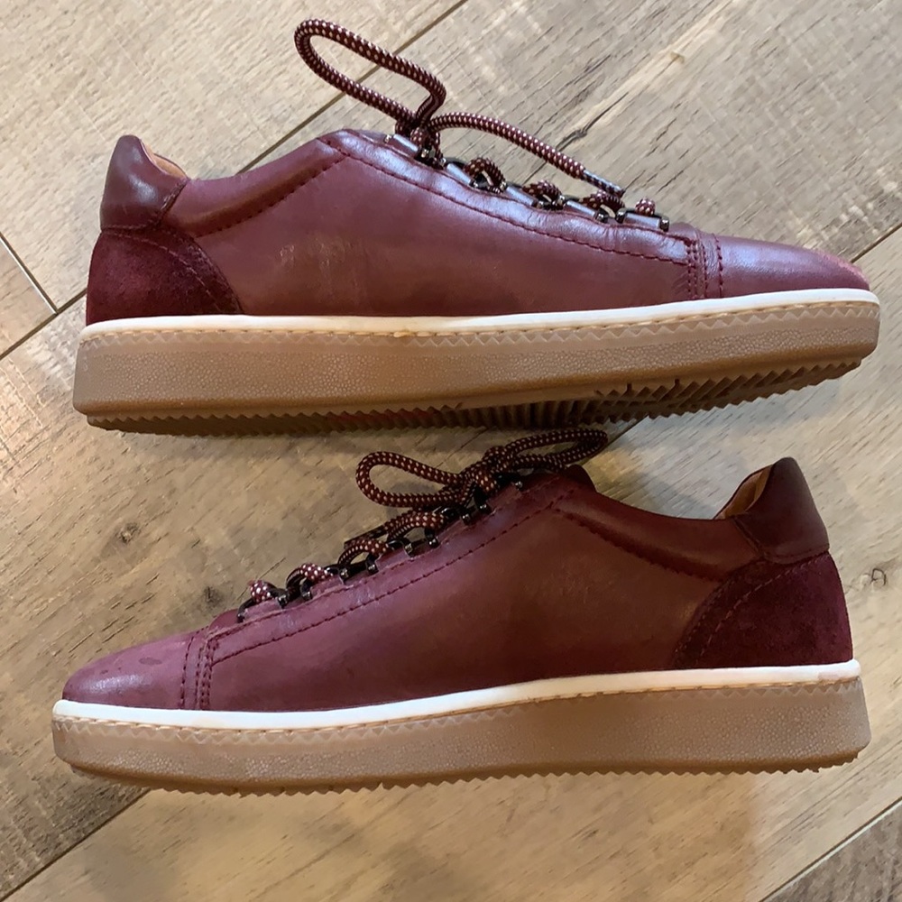 Pikolinos leather sneaker - Picture 8 of 9